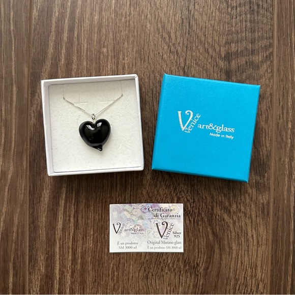 🆕 Sterling Silver Black Milano Glass Heart Necklace
